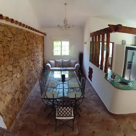 La Beloutiere Apartment *